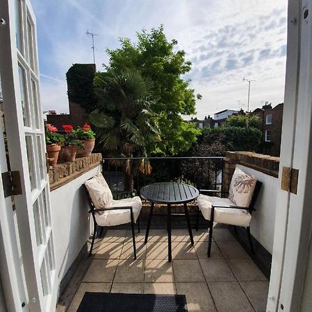 Lovely Large 1 Bed Renovated Flat W Balcony & 600Mb Wifi Londres Exterior foto